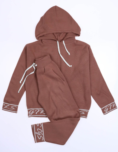 CEGISA 10088 Костюм вязанный (цвет: Темно-розовый)