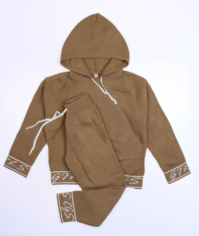 CEGISA 10088 Костюм вязанный (цвет: Коричневый)